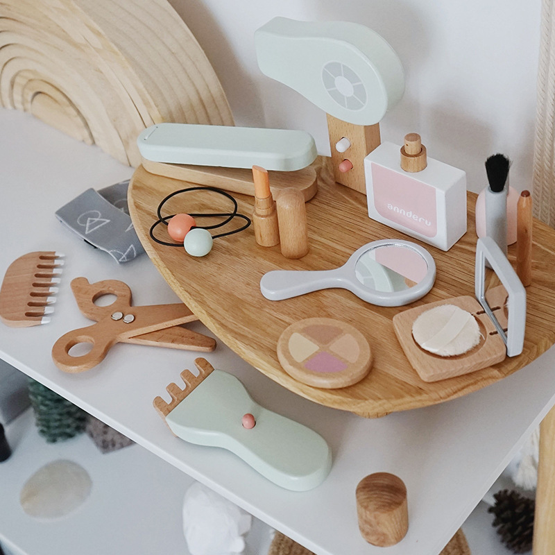 Novas crianças de madeira simu - Beauty Makeup Games avaliação e preço